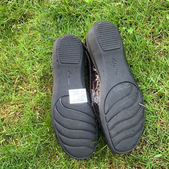 Clarks Women’s Gael angora loafer brown crocodile embossed, 6.5 medium NWT - Picture 3 of 5